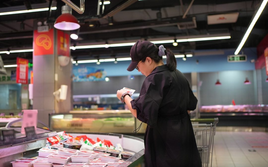 Plongez au cœur de la consommation : les enjeux et impacts d’un mode de vie boulimique